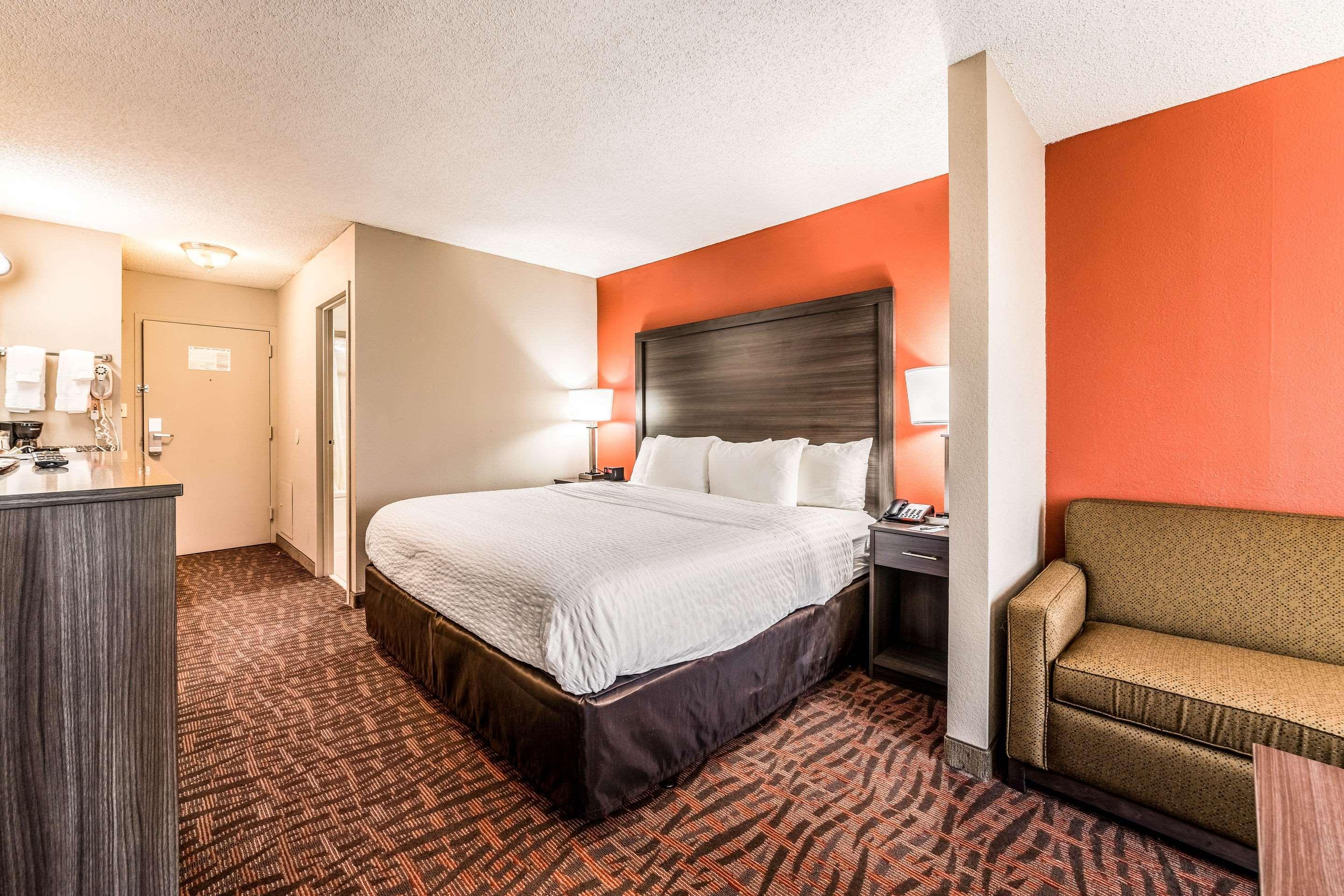 Lake Norman Inn And Suites コーネリアス エクステリア 写真