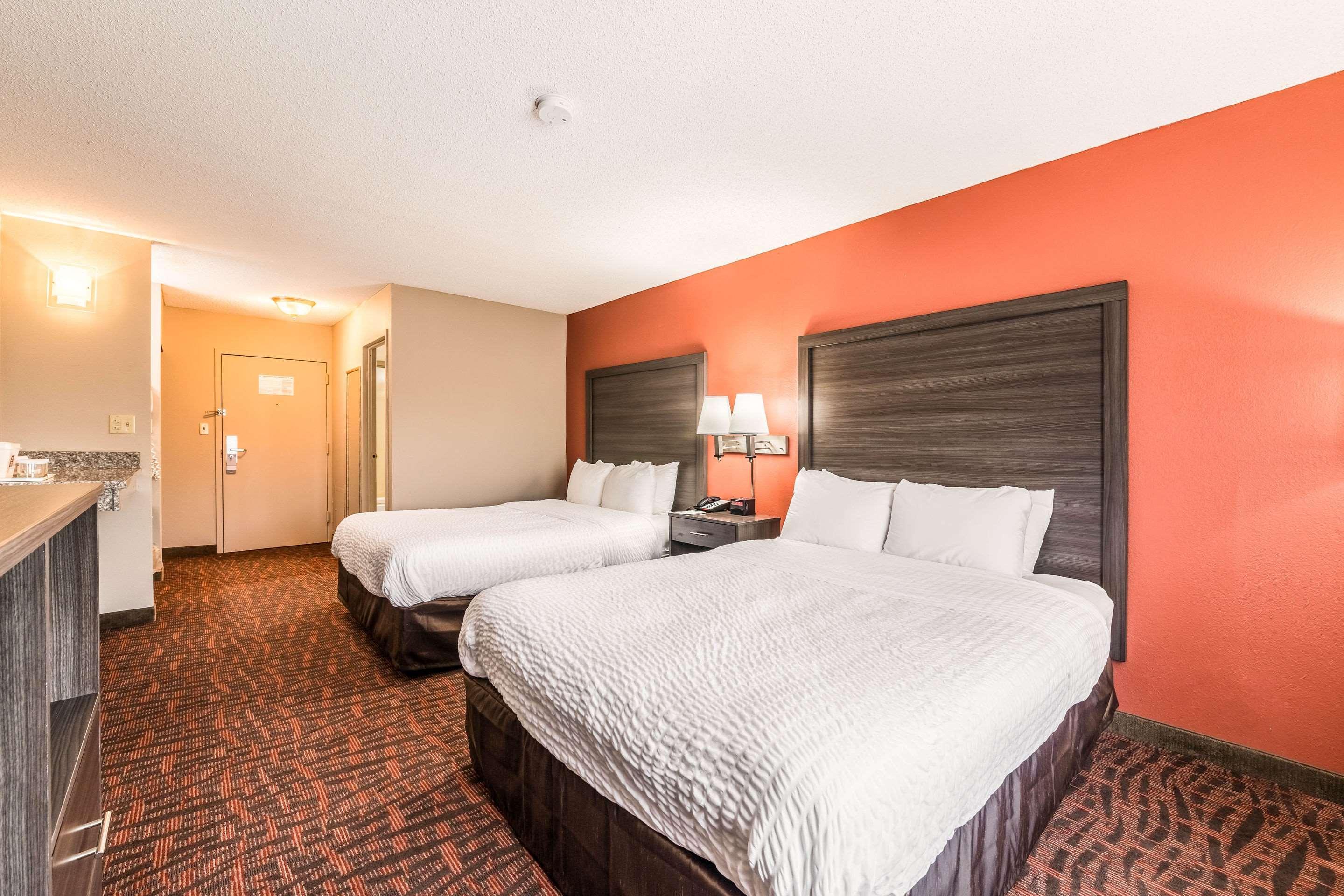 Lake Norman Inn And Suites コーネリアス エクステリア 写真