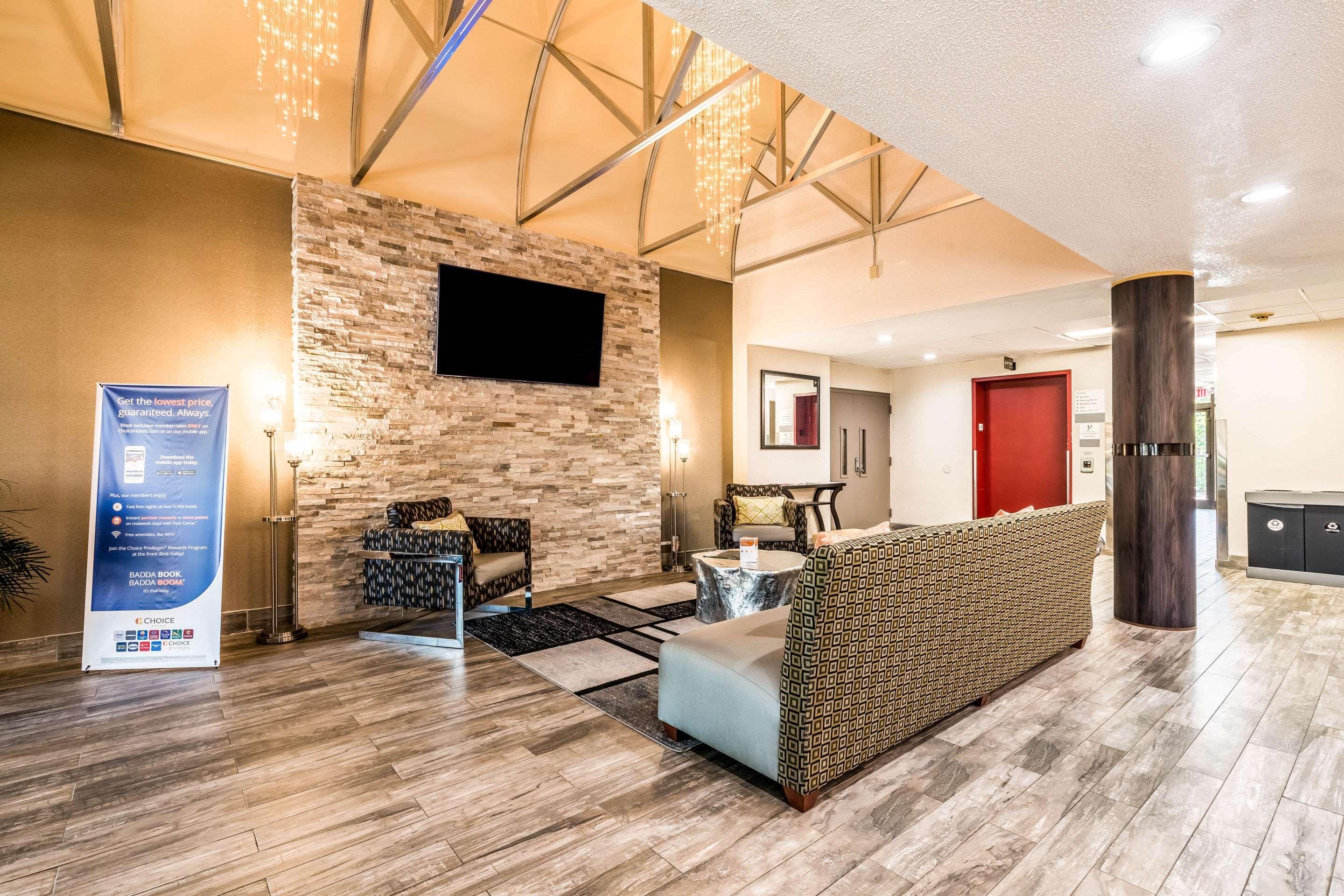 Lake Norman Inn And Suites コーネリアス エクステリア 写真