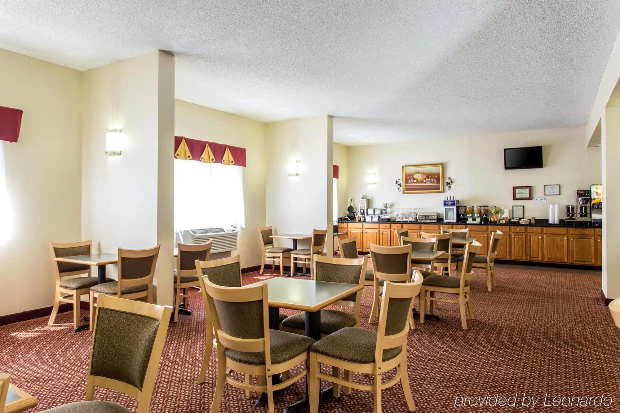 Lake Norman Inn And Suites コーネリアス エクステリア 写真