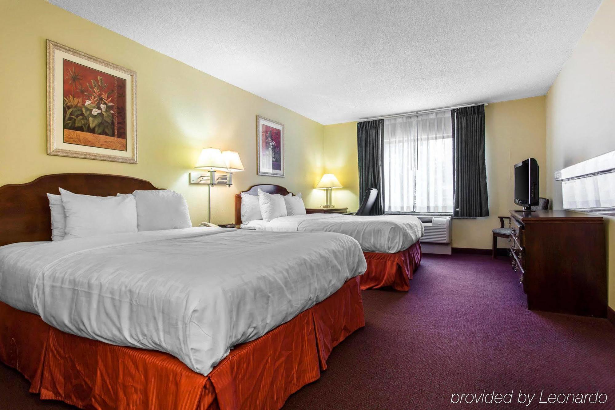 Lake Norman Inn And Suites コーネリアス エクステリア 写真
